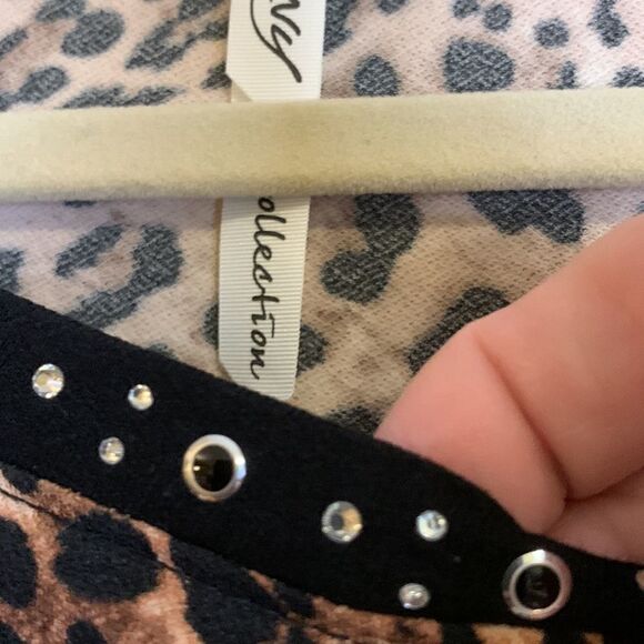 NY Collection Extra Large NWT stretchy animal print with black - Picture 7 of 8